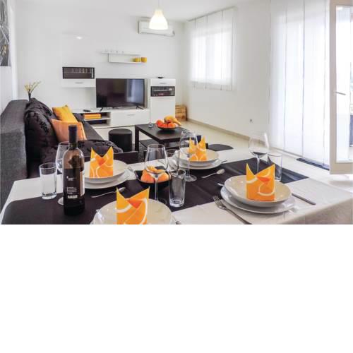 Two-Bedroom Apartment in Rabac
