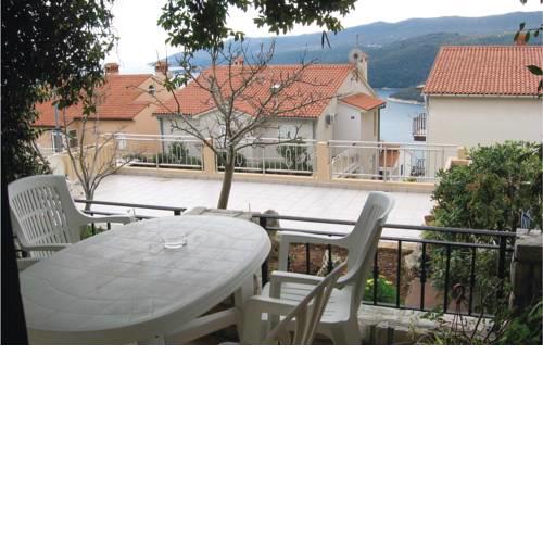 Two-Bedroom Apartment in Rabac