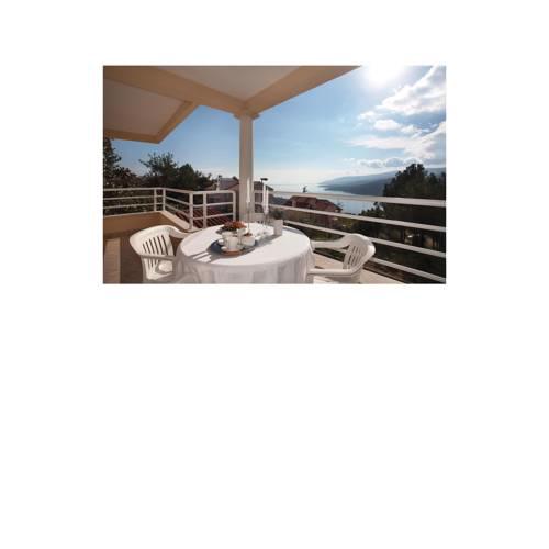 Two-Bedroom Apartment in Rabac