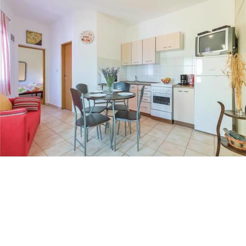 Two-Bedroom Apartment in Segotici