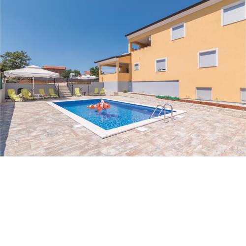 Amazing home in Sorici-Kanfanar w/ WiFi and 2 Bedrooms