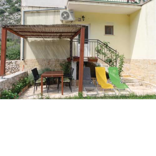 Two-Bedroom Apartment in Trstenik