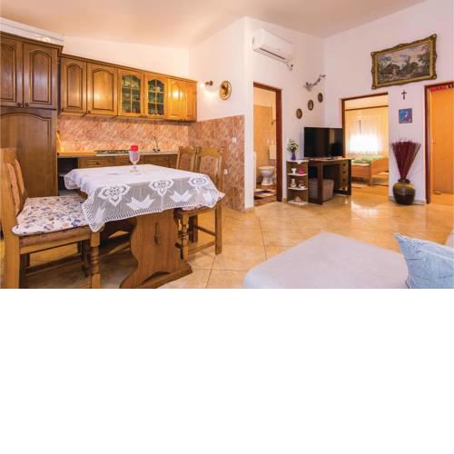 Two-Bedroom Apartment in Vir