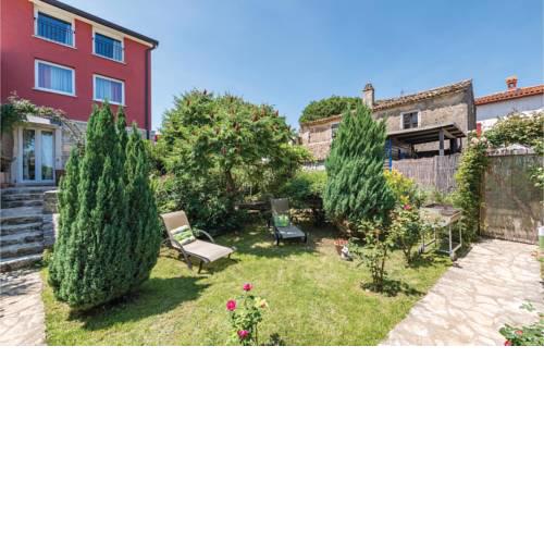 Two-Bedroom Apartment in Vizinada