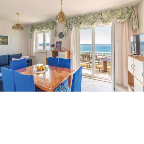Two-Bedroom Apartment in Zivigosce