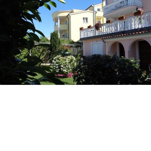 Two-Bedroom Apartment Malinska near Sea 1