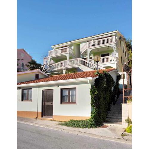 Two-Bedroom Apartment Rabac near Sea 3