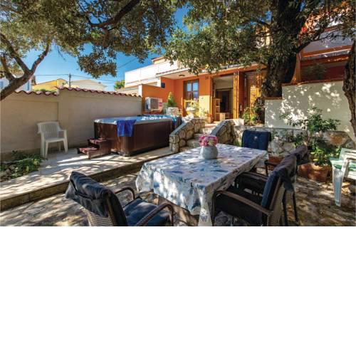 Two-Bedroom Holiday Home in Barbat