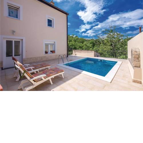 Two-Bedroom Holiday Home in Hreljin