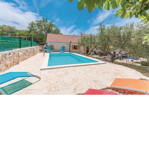 Two-Bedroom Holiday Home in Jagodnja Gornja