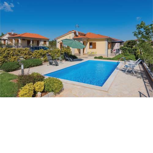 Two-Bedroom Holiday Home in Kastelir