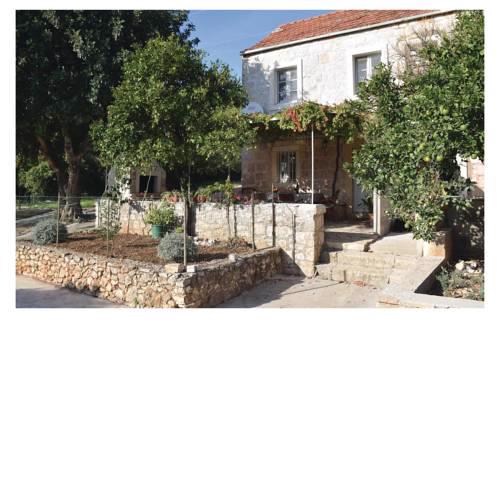 Two-Bedroom Holiday Home in Orebic