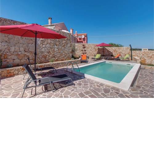 Two-Bedroom Holiday Home in Plat