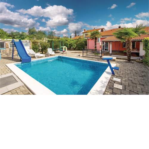 Two-Bedroom Holiday Home in Rijeka
