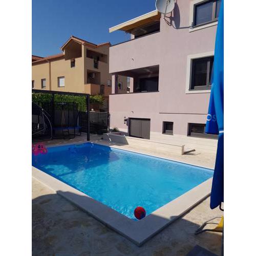 Apartments Sara Zadar