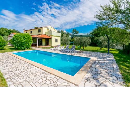 Unique Istrian pool villa Fuma