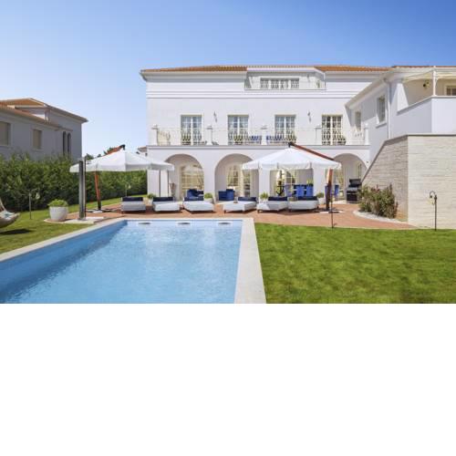 Vabriga Villa Sleeps 12 Pool Air Con WiFi
