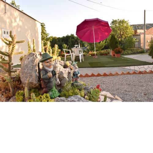 Vacation home Vesna