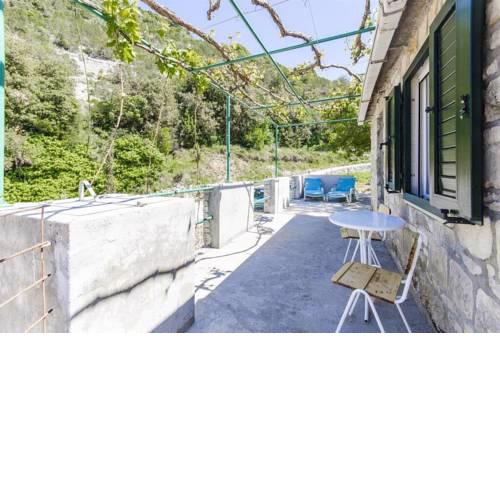 Vacation house Frano 2+1