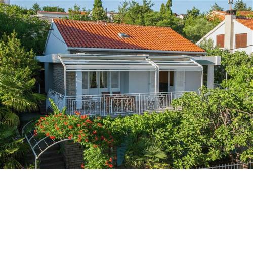 Vacation house Maslenica