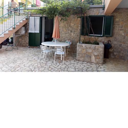 Valentina Apartman 2