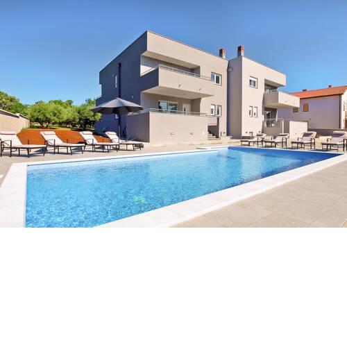Veli Vrh Villa Sleeps 8 with Pool and Air Con