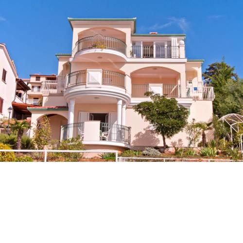 Veronika apartments
