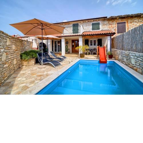 Vila Mareva