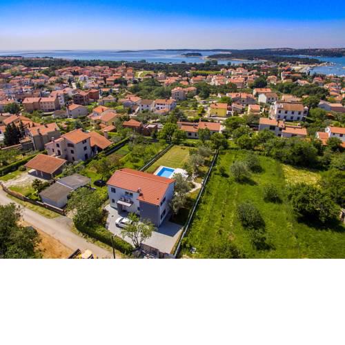 Vila Medulin