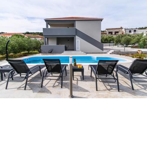 Vila Rozarija