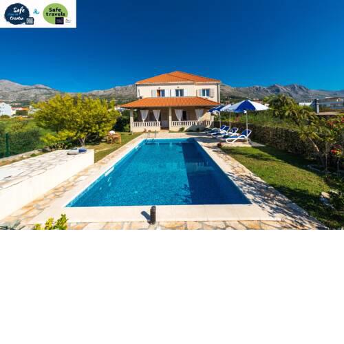 Vila Summer-Exceptional privacy-perfect location
