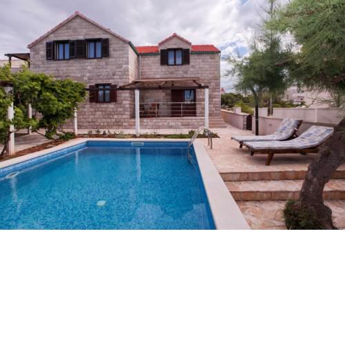 Vila Venecija