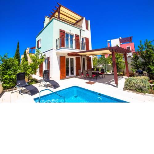 Vila Zora