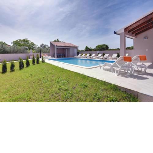 Villa Marcelia