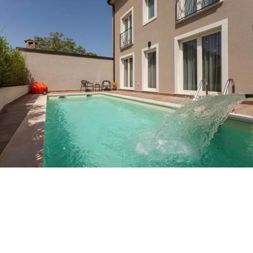Villa Abyss