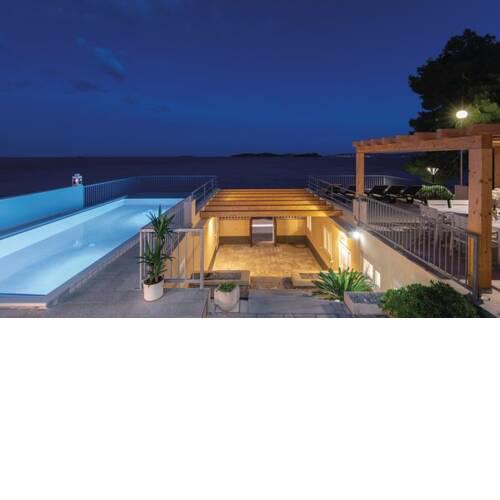 Villa Adria Stone