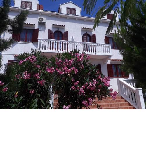 villa Adriana apartments