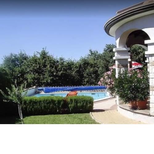 Villa Ailion
