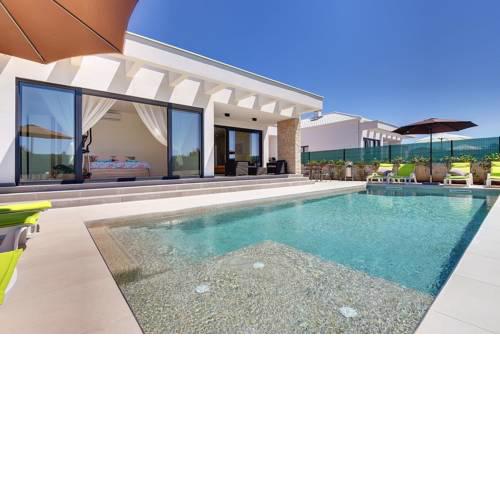 Villa Alex
