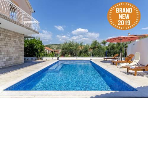 Villa Alka