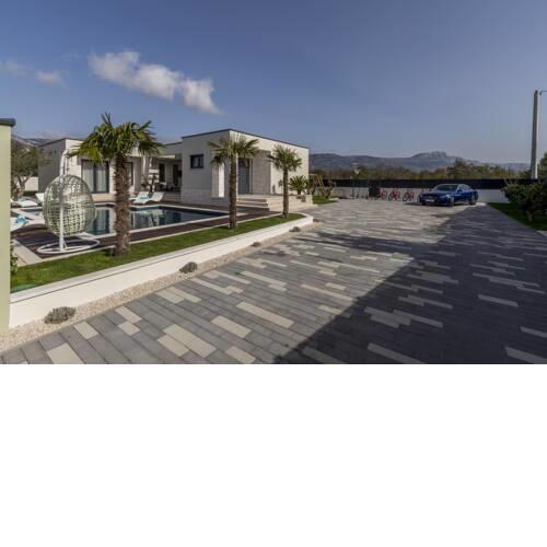 Villa Alma