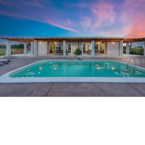 Villa Almond