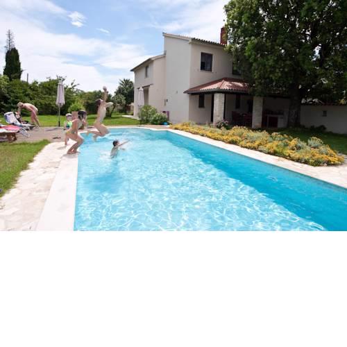 Villa Altra