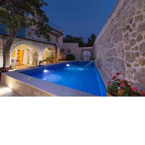 Villa Amina