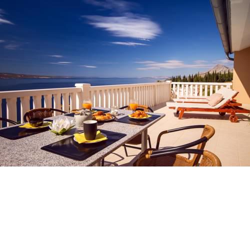Villa Ana with private 50m2 pool, 7 bedrooms, 7 bathrooms, 18 persons max