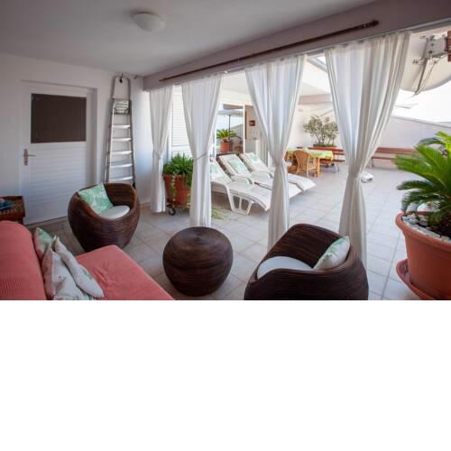 Villa Ana