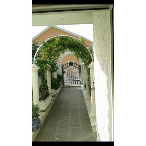 Villa Ana