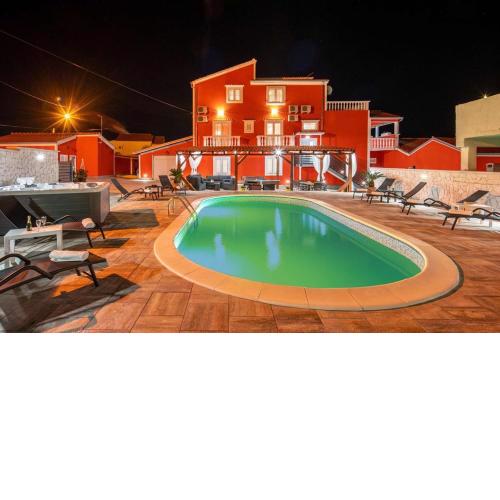 Villa Ancora for 102 guests