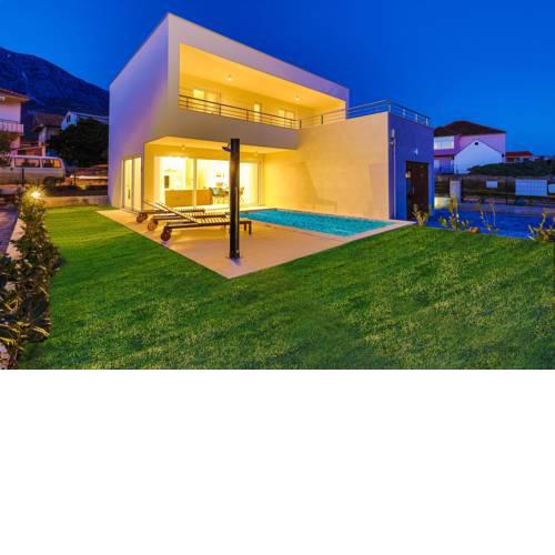 Villa Andreja**** with pool!