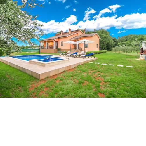 Villa Antonela